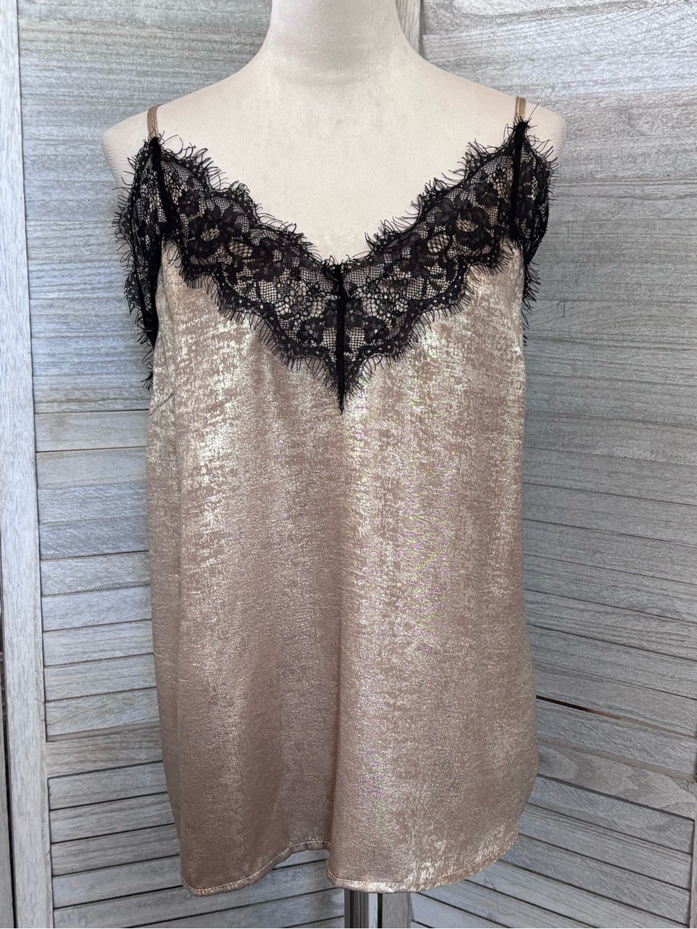 NWOT Gold Shimmery V-neck Satin Cami Top w/ Black Eyelash Lace Trim SZ1X (16/18)